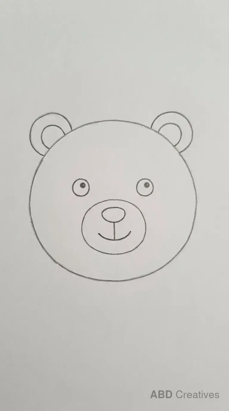 Simple Bear Face Close Up